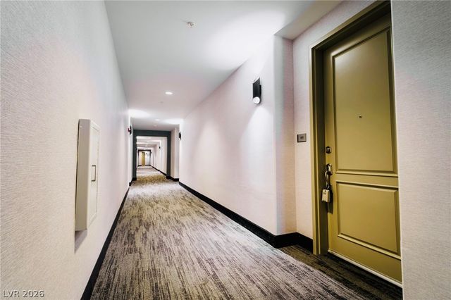 50 East Serene Avenue 105, Las Vegas, NV 89123