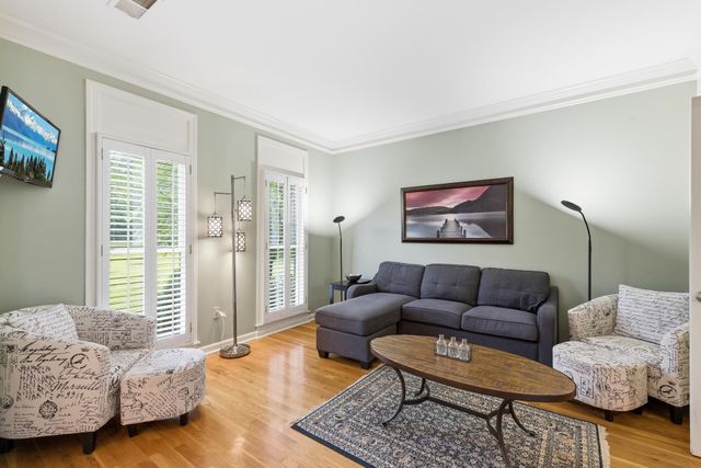 7695 CHAPEL RIDGE DR, Memphis, TN 38016