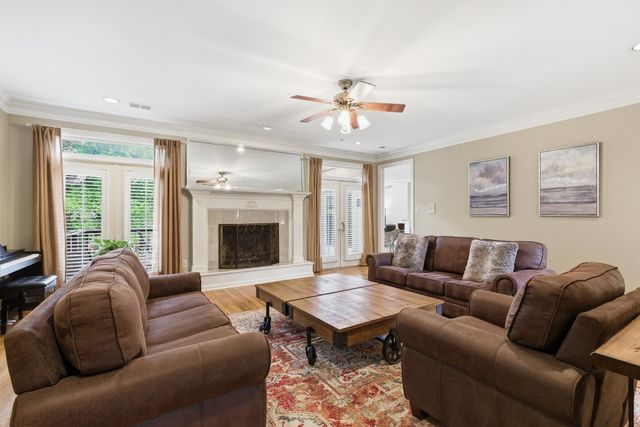 7695 CHAPEL RIDGE DR, Memphis, TN 38016
