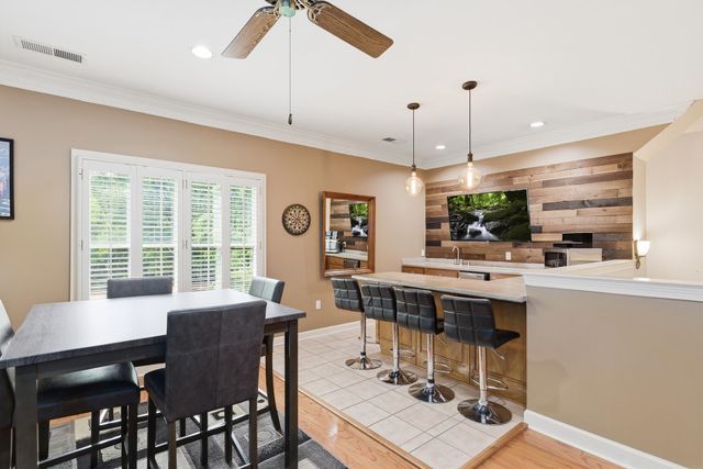 7695 CHAPEL RIDGE DR, Memphis, TN 38016