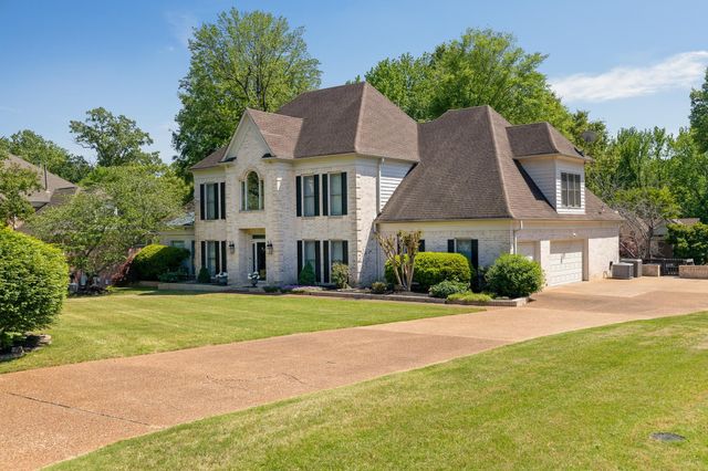 7695 CHAPEL RIDGE DR, Memphis, TN 38016