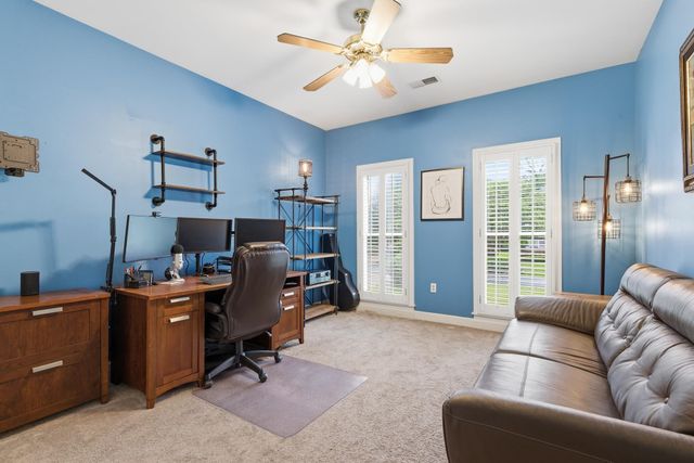 7695 CHAPEL RIDGE DR, Memphis, TN 38016