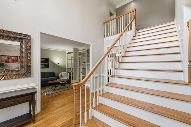 7695 CHAPEL RIDGE DR, Memphis, TN 38016