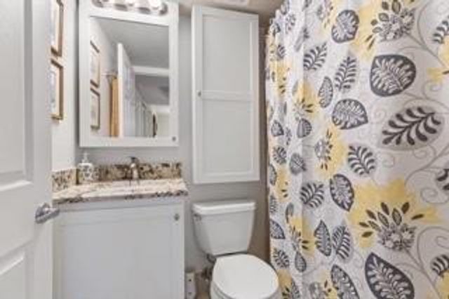 6095 N Sabal Palm Blvd 210, Tamarac, FL 33319