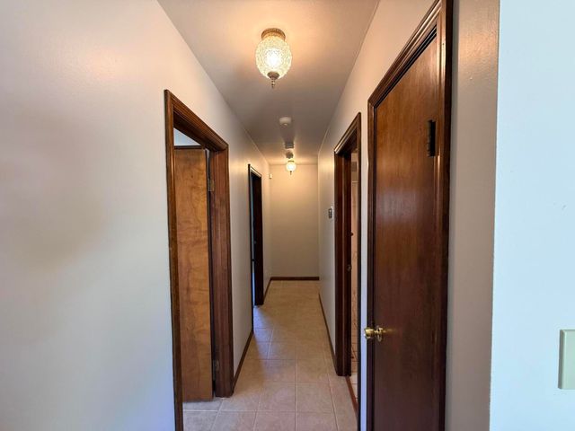 1619 W 95th Avenue, Crown Point, IN 46307