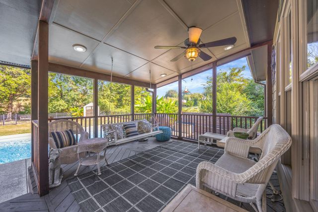 3291 Stepping Rock Drive, Apison, TN 37302