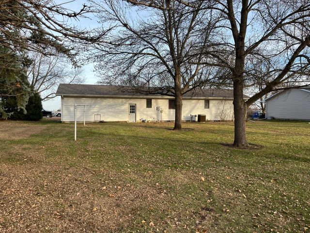 514 Fir Avenue, Westbrook, MN 56183