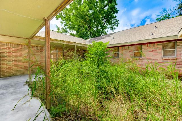 2109 County Road 353, Brazoria, TX 77422