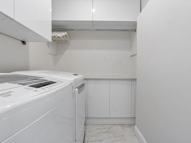 207 Royal Palm Drive, Fort Lauderdale, FL 33301