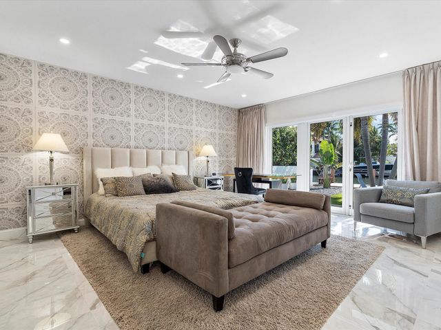 207 Royal Palm Drive, Fort Lauderdale, FL 33301