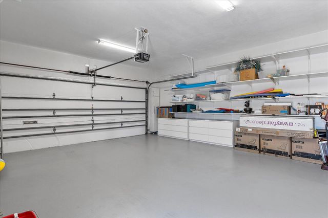 207 Royal Palm Drive, Fort Lauderdale, FL 33301