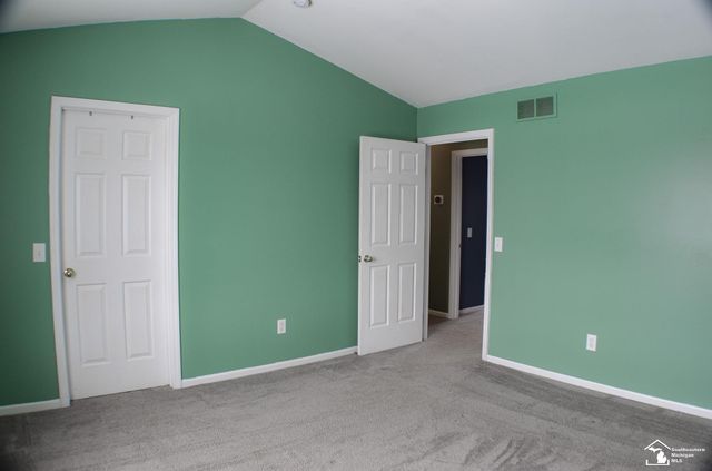 232 Dundee Ridge Drive, Dundee Twp, MI 48131