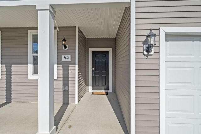 302 Honeysuckle Street, South Bloomfield, OH 43103