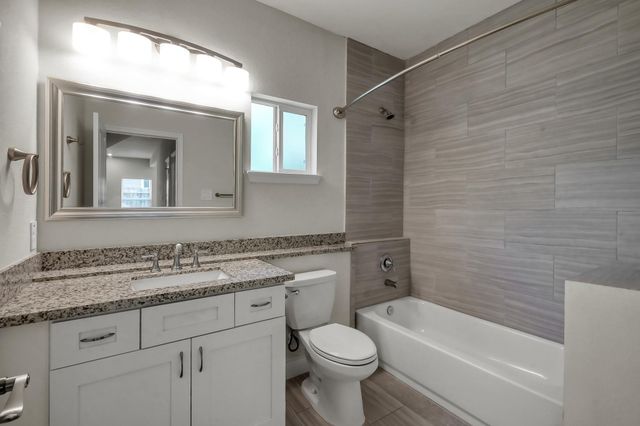 719 Cherokee Drive, Conroe, TX 77316