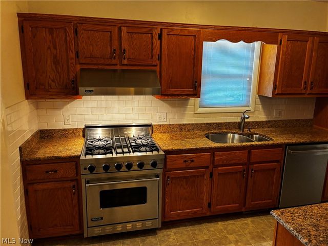 630 4th Street, Marietta, OH 45750