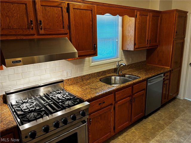 630 4th Street, Marietta, OH 45750