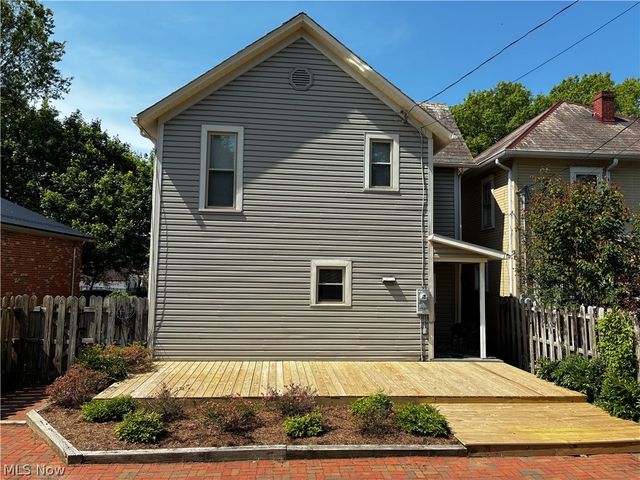 630 4th Street, Marietta, OH 45750