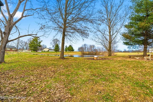 1414 Harrington Mill Rd, Shelbyville, KY 40065