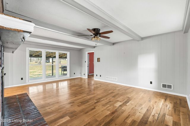 1414 Harrington Mill Rd, Shelbyville, KY 40065