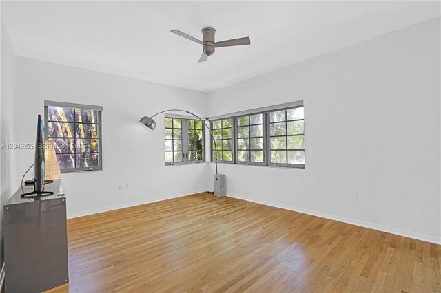 1600 Michigan Avenue 6, Miami Beach, FL 33139