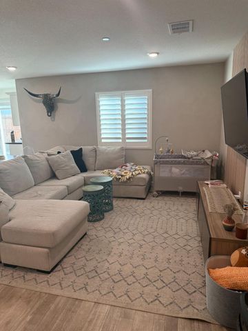 4230 Sierra St, Riverbank, CA 95367