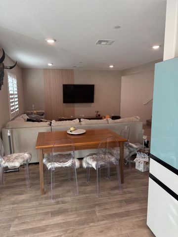 4230 Sierra St, Riverbank, CA 95367