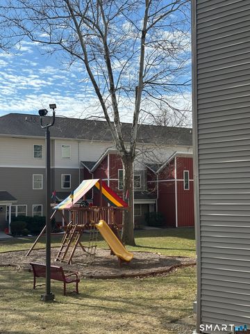 23 Scuppo Road 3-5, Danbury, CT 06811