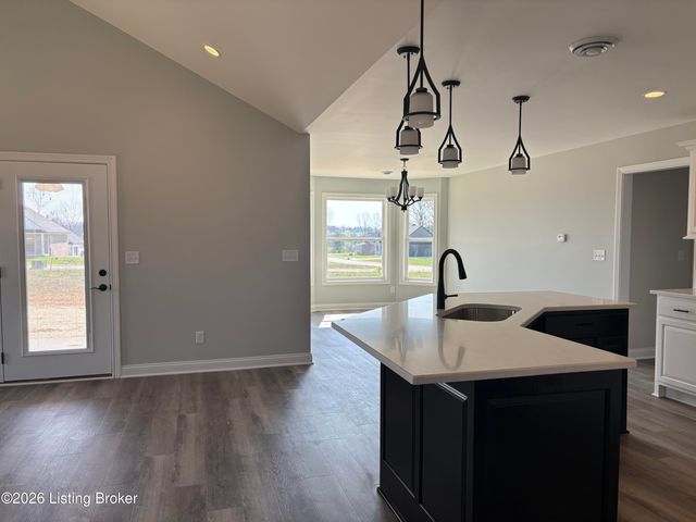200 Wendover Ct, Bardstown, KY 40004