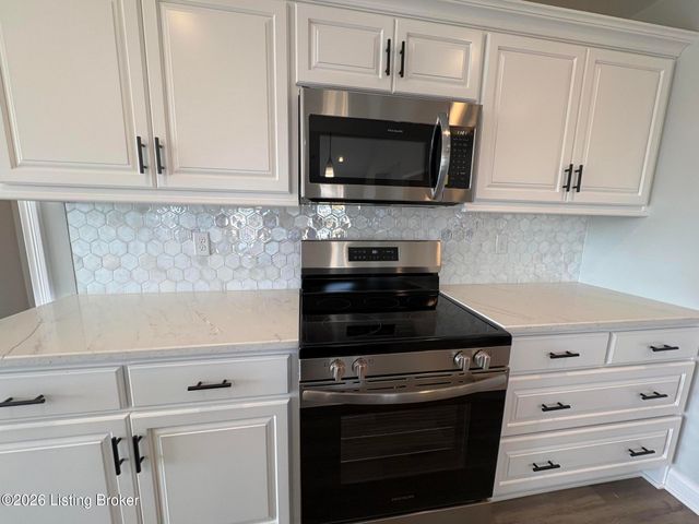 200 Wendover Ct, Bardstown, KY 40004