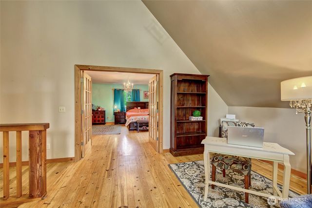 115 Kahlua Court, Camano Island, WA 98282