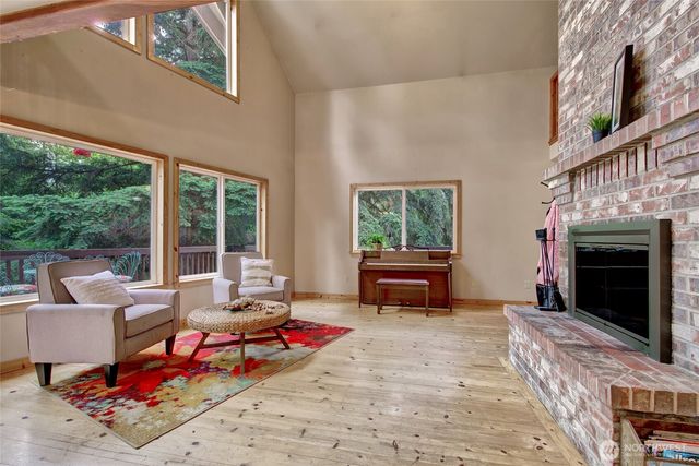 115 Kahlua Court, Camano Island, WA 98282