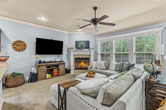 63 E Madrid Street, Fayetteville, AR 72703