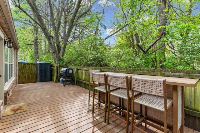 63 E Madrid Street, Fayetteville, AR 72703