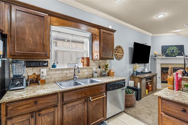 63 E Madrid Street, Fayetteville, AR 72703