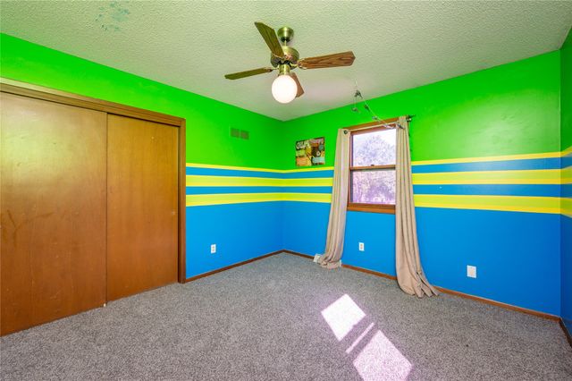 1201 4th Street NW, Altoona, IA 50009