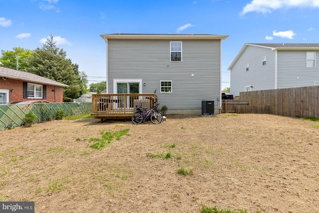 1718 PINEWOOD DR, Baltimore, MD 21222