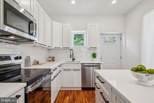 1634 N DOVER ST, Philadelphia, PA 19121