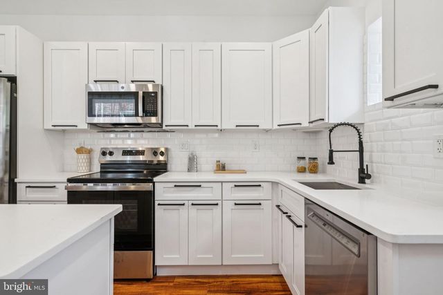 1634 N DOVER ST, Philadelphia, PA 19121