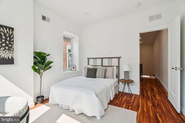 1634 N DOVER ST, Philadelphia, PA 19121