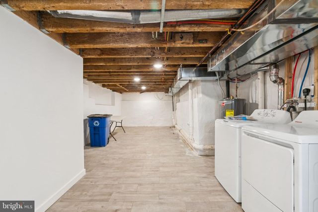 1634 N DOVER ST, Philadelphia, PA 19121