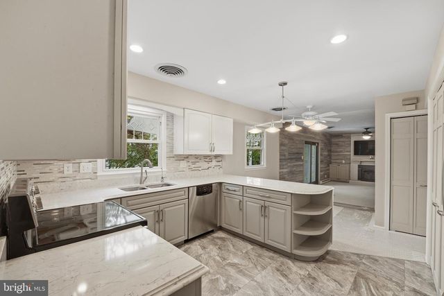 13106 PARKRIDGE CIR, Fort Washington, MD 20744