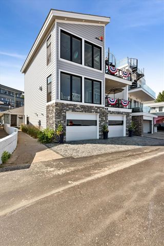 78 Esplanade Place, South Haven, MI 49090