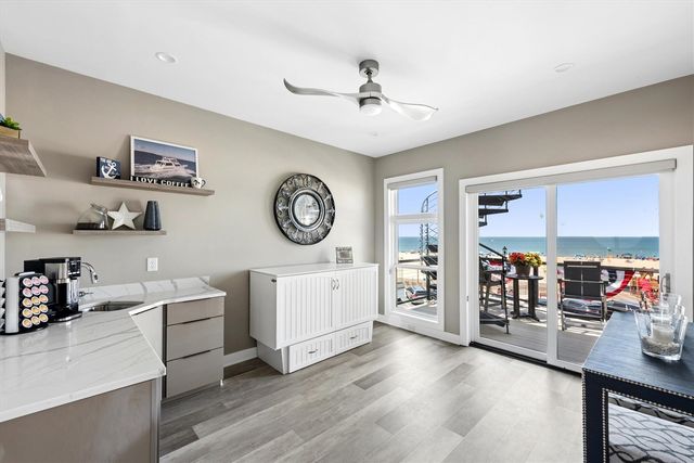 78 Esplanade Place, South Haven, MI 49090
