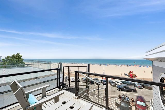 78 Esplanade Place, South Haven, MI 49090