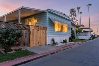 2533 W Mckinley Ave # 4, Fresno, CA 93728