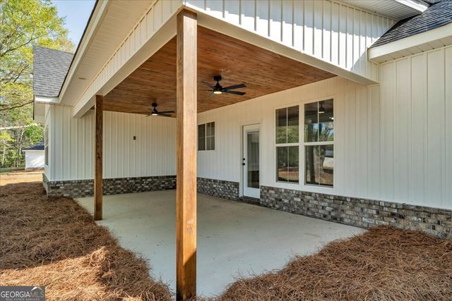 2769 Claxton Dairy Road, Dublin, GA 31021
