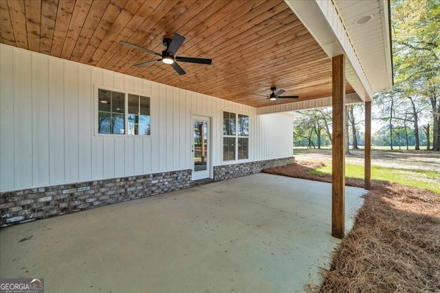 2769 Claxton Dairy Road, Dublin, GA 31021
