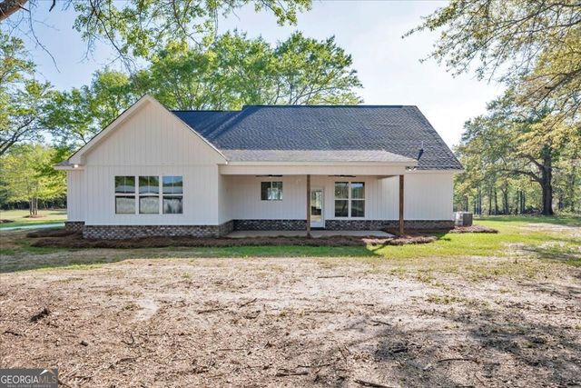 2769 Claxton Dairy Road, Dublin, GA 31021