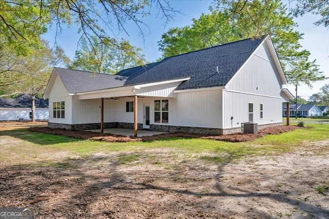 2769 Claxton Dairy Road, Dublin, GA 31021