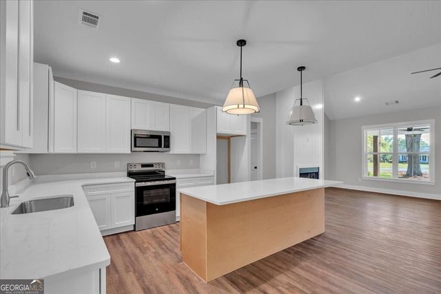2769 Claxton Dairy Road, Dublin, GA 31021